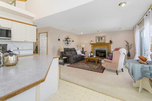 160 Douglas Ridge Green Se, Calgary, AB 