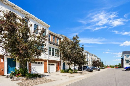515 Nolanfield Villas Nw, Calgary, AB 