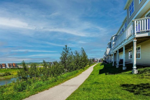 515 Nolanfield Villas Nw, Calgary, AB 