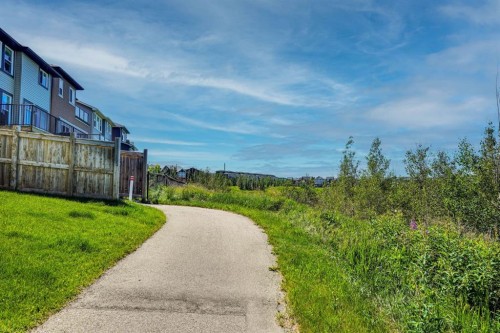 515 Nolanfield Villas Nw, Calgary, AB 