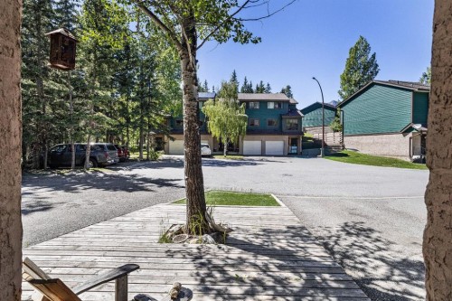 246 Kluane Drive, Banff, AB - Outdoor