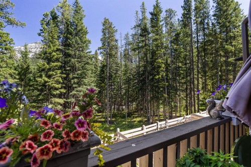 246 Kluane Drive, Banff, AB - Outdoor