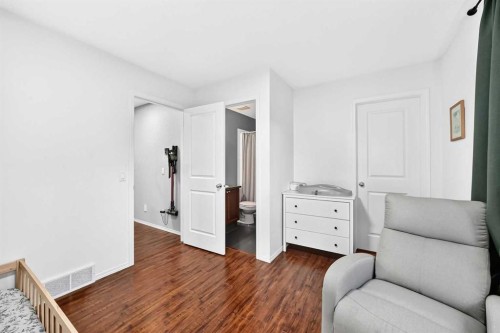 22 Everwillow Circle Sw, Calgary, AB 
