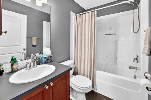 22 Everwillow Circle Sw, Calgary, AB 