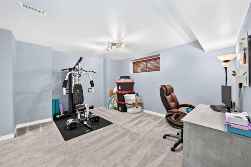 22 Everwillow Circle Sw, Calgary, AB 