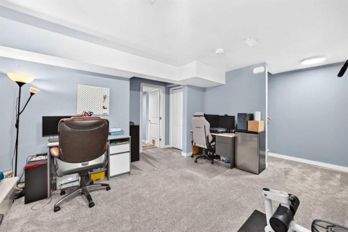 22 Everwillow Circle Sw, Calgary, AB 