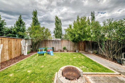 22 Everwillow Circle Sw, Calgary, AB 