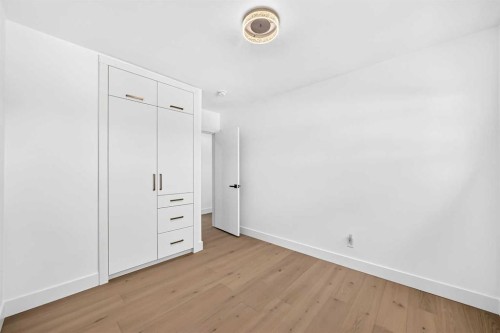 4932 8 Avenue Sw, Calgary, AB 