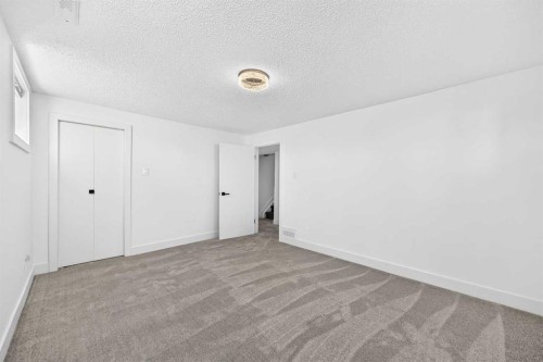 4932 8 Avenue Sw, Calgary, AB 