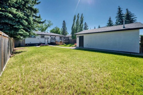 4932 8 Avenue Sw, Calgary, AB 