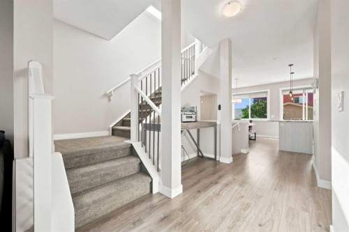 161 Livingston View Ne, Calgary, AB 