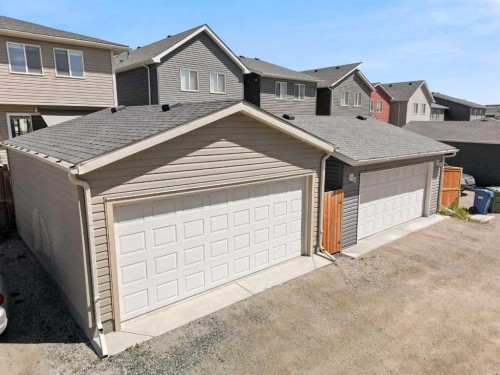 161 Livingston View Ne, Calgary, AB 