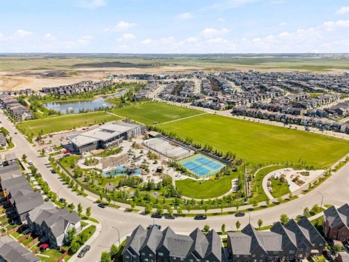 161 Livingston View Ne, Calgary, AB 