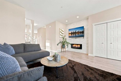 161 Livingston View Ne, Calgary, AB 