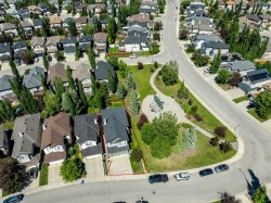 306 Tuscany Vista Road NW Calgary, AB T3L 3B4
