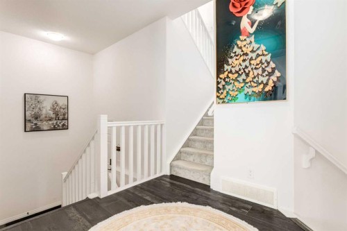 14 Cityside Terrace Ne, Calgary, AB 