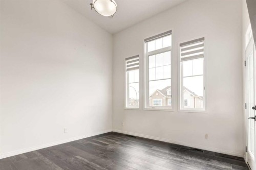 14 Cityside Terrace Ne, Calgary, AB 
