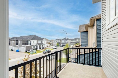 14 Cityside Terrace Ne, Calgary, AB 