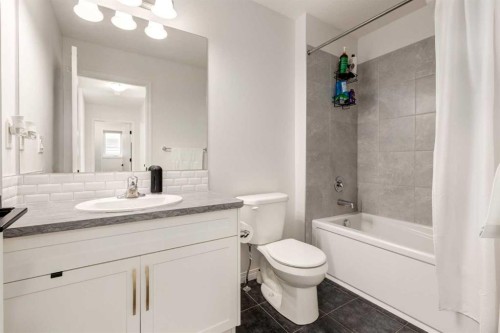 14 Cityside Terrace Ne, Calgary, AB 