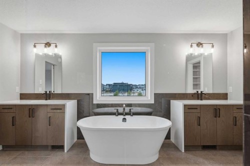 116 Greenwich Heath Nw, Calgary, AB 
