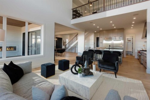 116 Greenwich Heath Nw, Calgary, AB - Indoor Photo Showing Living Room