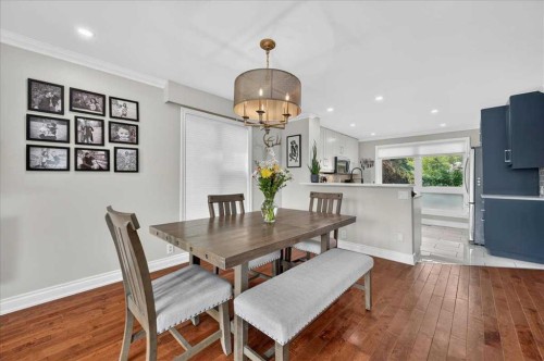 756 Strathcona Drive Sw, Calgary, AB - Indoor Photo Showing Dining Room