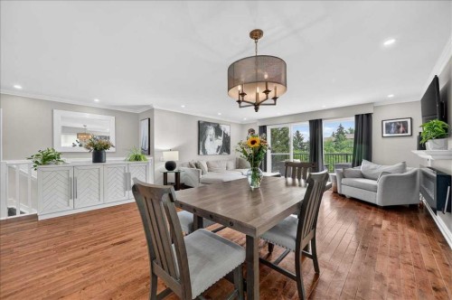 756 Strathcona Drive Sw, Calgary, AB - Indoor Photo Showing Dining Room