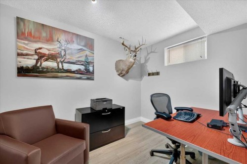 756 Strathcona Drive Sw, Calgary, AB - Indoor Photo Showing Office