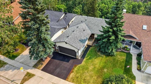 756 Strathcona Drive Sw, Calgary, AB - Outdoor