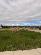 602 Whispering Greens Avenue Vulcan, AB T0L 2B0
