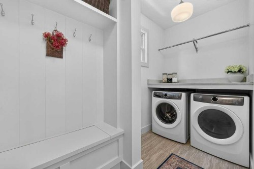 232 Copperpond Circle Se, Calgary, AB - Indoor Photo Showing Laundry Room