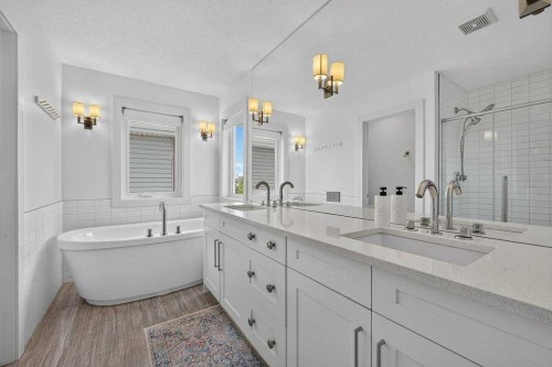232 Copperpond Circle Se, Calgary, AB - Indoor Photo Showing Bathroom