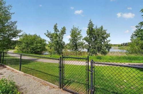 232 Copperpond Circle Se, Calgary, AB - Outdoor