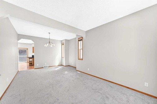 83 Edgeridge Close Nw, Calgary, AB 