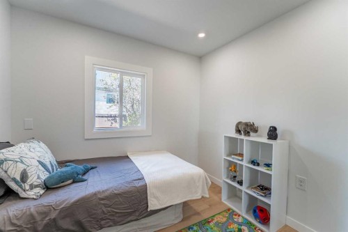 36 Big Hill Way Se, Airdrie, AB - Indoor Photo Showing Bedroom