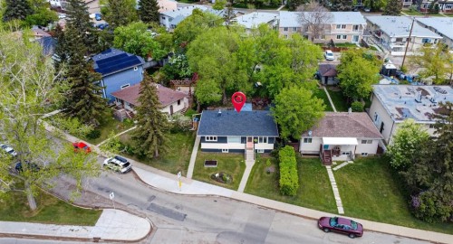6132 33 Avenue Nw, Calgary, AB 