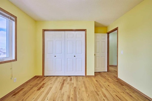 9683 Hidden Valley Drive Nw, Calgary, AB - Indoor Photo Showing Other Room