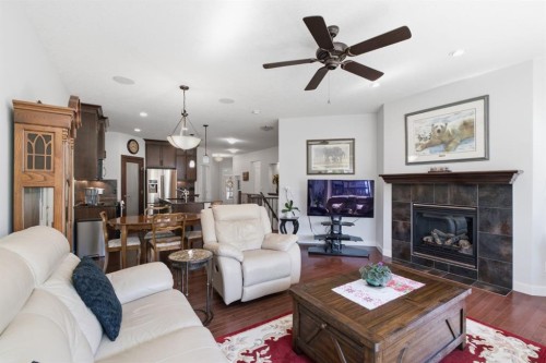 230 Sunset Square, Cochrane, AB 