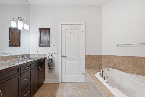 230 Sunset Square, Cochrane, AB 