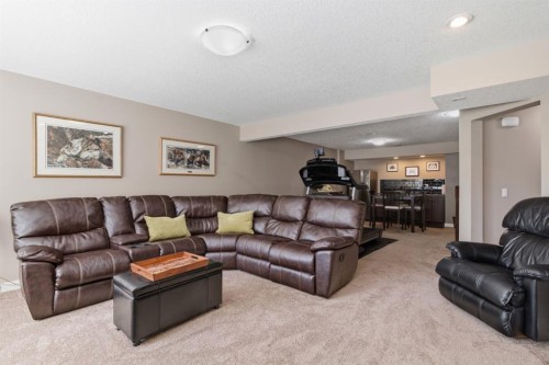 230 Sunset Square, Cochrane, AB 