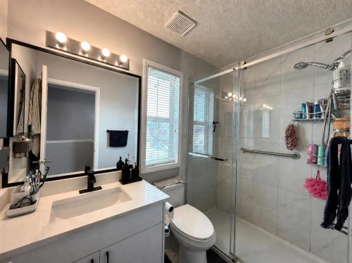 136 Saddlecreek Terrace Ne, Calgary, AB 