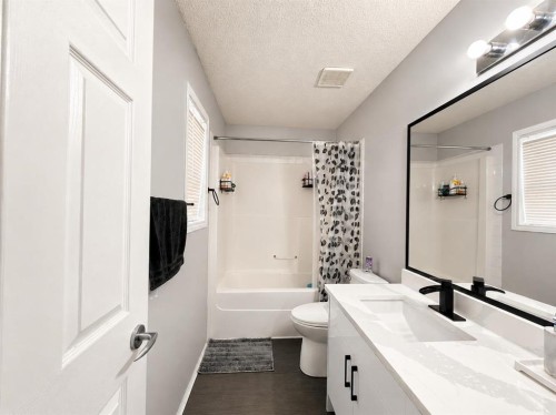 136 Saddlecreek Terrace Ne, Calgary, AB 