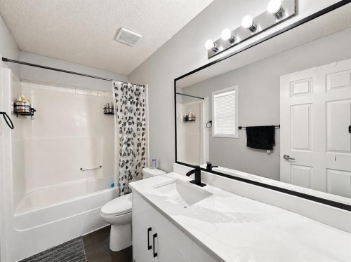 136 Saddlecreek Terrace Ne, Calgary, AB 