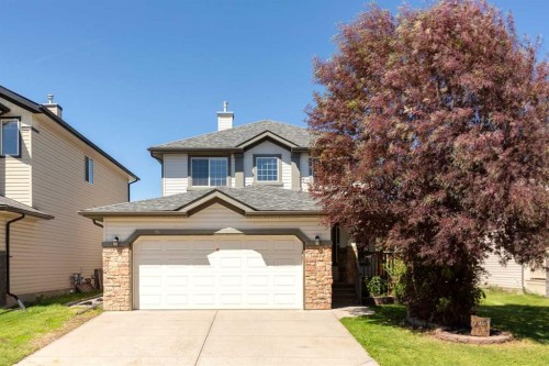 225 West Lakeview Drive  Chestermere, AB T1X 1S1