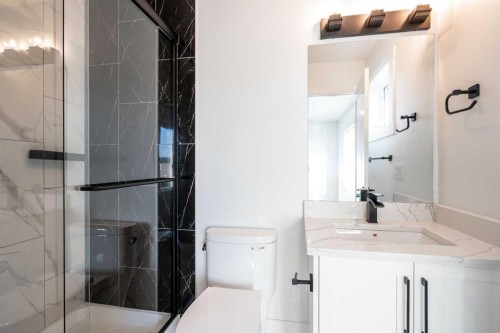 123 Saddlecrest Grove Ne, Calgary, AB 