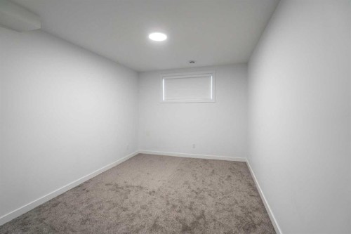 123 Saddlecrest Grove Ne, Calgary, AB 
