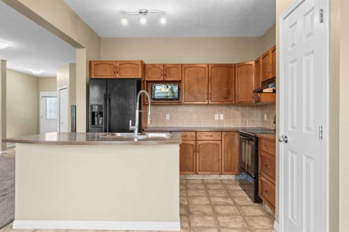 391 Cimarron Boulevard, Okotoks, AB 