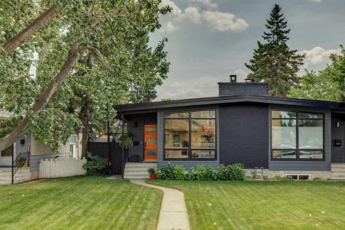 735 53 Avenue Sw, Calgary, AB - Outdoor