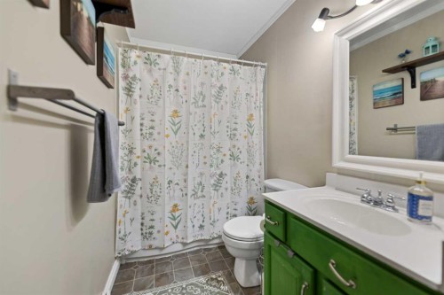 7220 Farrell Road Se, Calgary, AB 