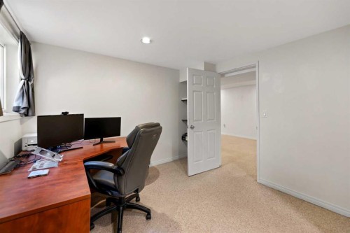 7220 Farrell Road Se, Calgary, AB 